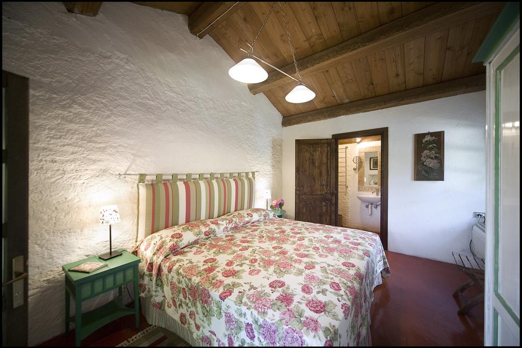 Agriturismo Famiglia Al Castello Di Bagnolo Bagnolo Piemonte Chambre photo