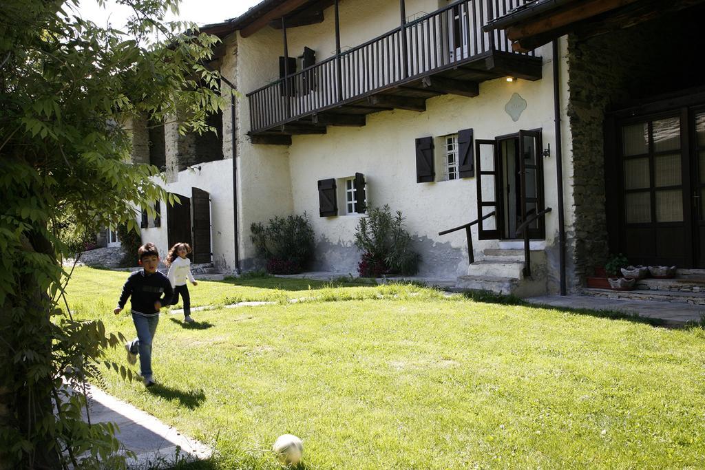 Agriturismo Famiglia Al Castello Di Bagnolo Bagnolo Piemonte Chambre photo