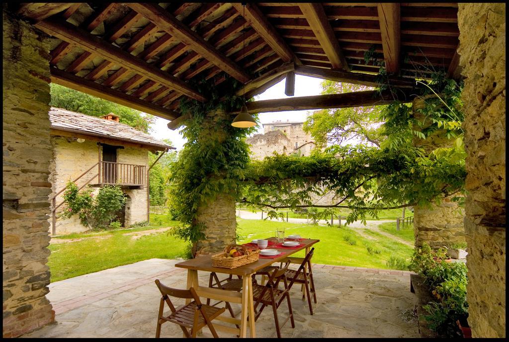 Agriturismo Famiglia Al Castello Di Bagnolo Bagnolo Piemonte Chambre photo