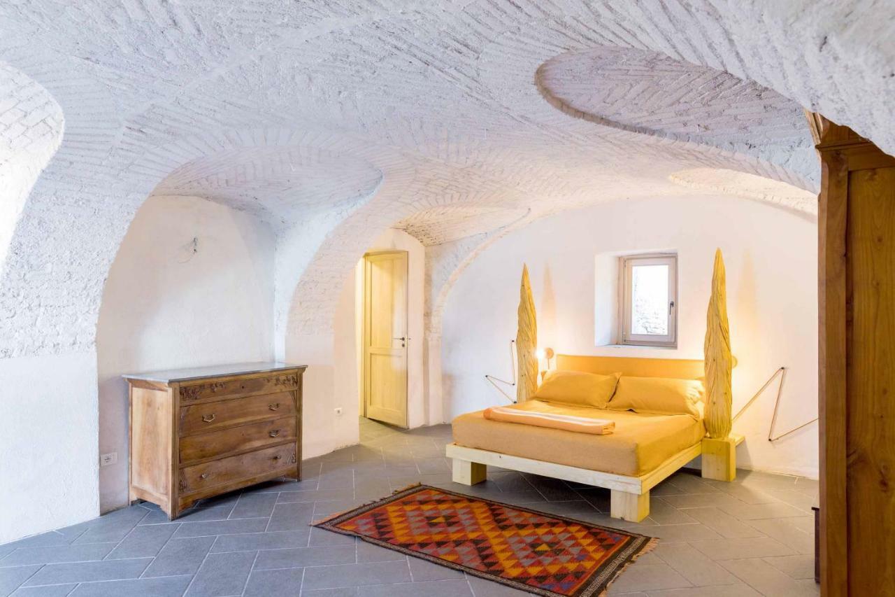 Agriturismo Famiglia Al Castello Di Bagnolo Bagnolo Piemonte Extérieur photo